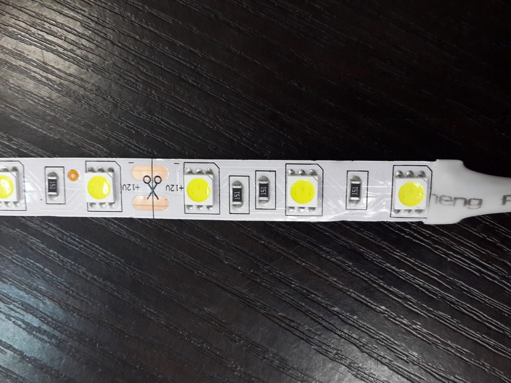 LED лента IP20 открытая ActivLed 5050- 60SMD-12V (14,4Вт) (UV) (5 метров)